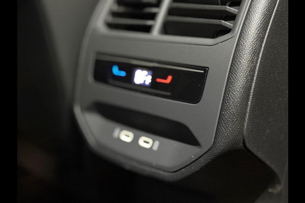 CUPRA Formentor 2.0 TSI 4DRIVE | Brembo| Pano | Trekhaak | Leer | Keyless | Camera | memory