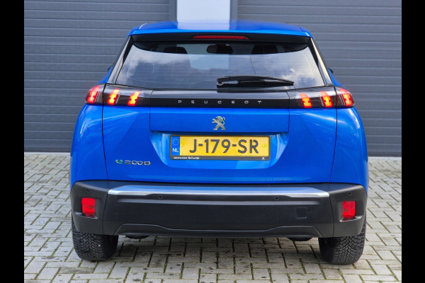 Peugeot e-2008 EV Active 50 kWh Carplay / NAP / ACTIE !