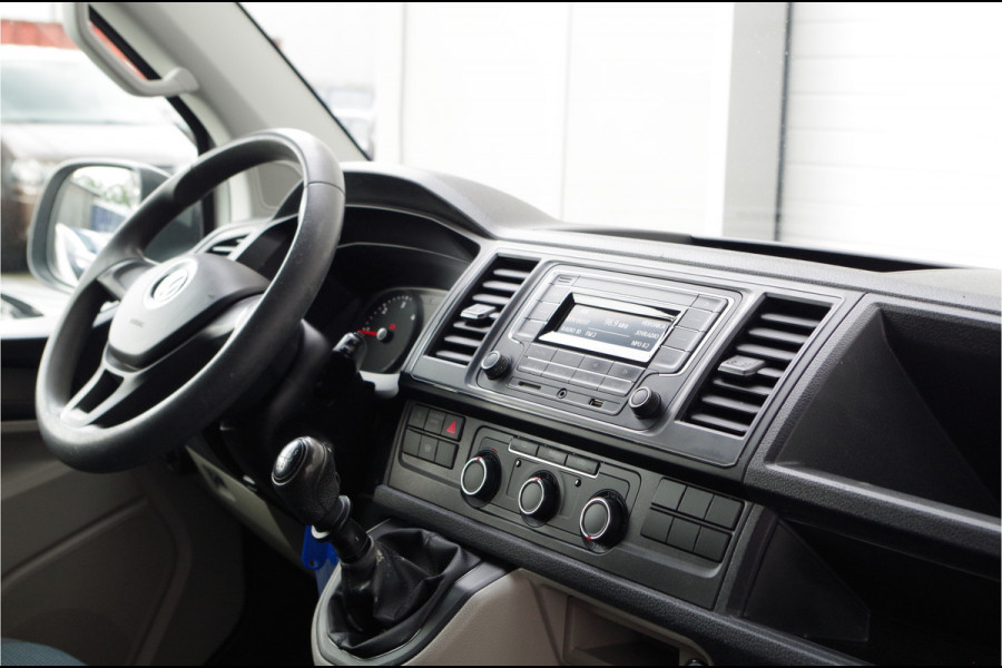 Volkswagen Transporter 2.0 TDI L1H1 Comfortline > trekhaak/cruise/airco/Netjes en goed onderhouden!