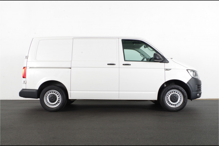 Volkswagen Transporter 2.0 TDI L1H1 Comfortline > trekhaak/cruise/airco/Netjes en goed onderhouden!