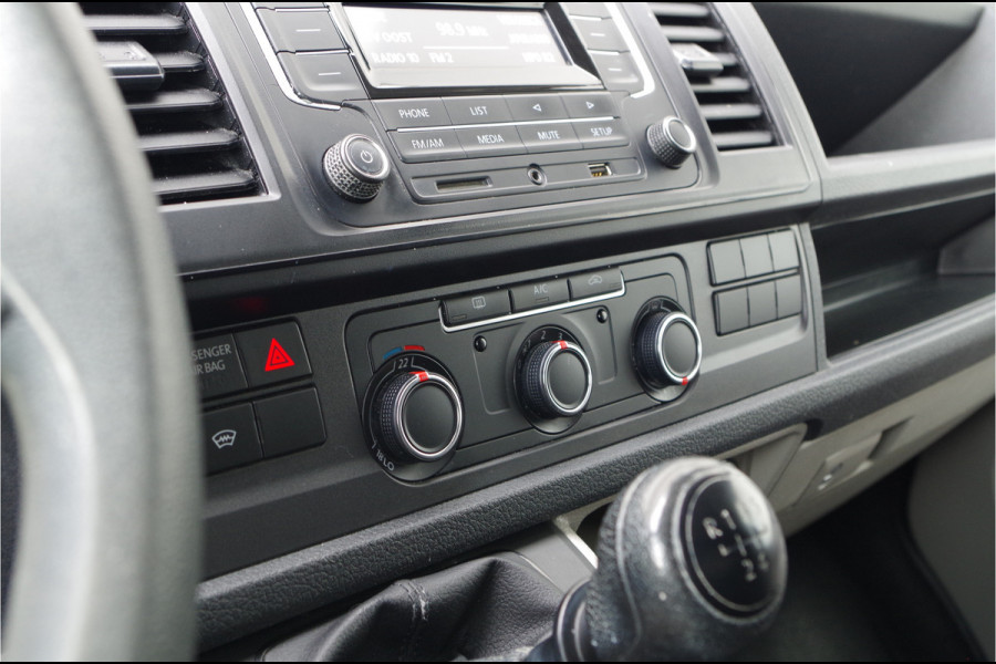 Volkswagen Transporter 2.0 TDI L1H1 Comfortline > trekhaak/cruise/airco/Netjes en goed onderhouden!