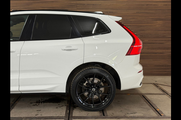 Volvo XC60 2.0 T6 Ultimate Dark R-Design Plug-in | Facelift | 21 Inch | Pano | Leder
