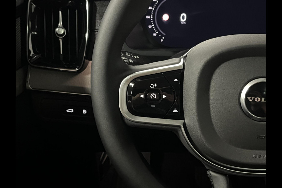 Volvo XC90 2.0 T8 Plug-in hybrid AWD Ultra Dark Luchtvering | Open dak | Massage | Adapt. cruise | Head-up | Stoelventilatie/-verwarming