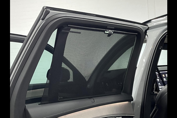 Volvo XC90 2.0 T8 Plug-in hybrid AWD Ultra Dark Luchtvering | Open dak | Massage | Adapt. cruise | Head-up | Stoelventilatie/-verwarming