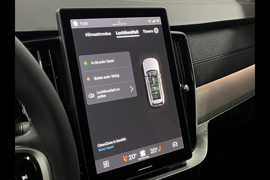 Volvo XC90 2.0 T8 Plug-in hybrid AWD Ultra Dark Luchtvering | Open dak | Massage | Adapt. cruise | Head-up | Stoelventilatie/-verwarming