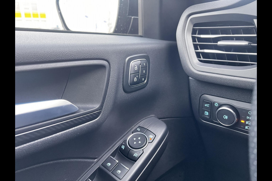 Ford Kuga 2.5 PHEV ST-Line X 243pk | Driver Assistance Pack | Winterpack | Technology Pack | All Weatherbanden | 2.100kg Trekgewicht