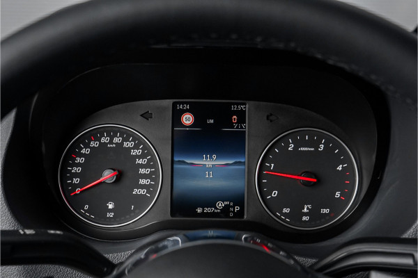 Mercedes-Benz Sprinter 319 1.9 CDI L2H1 Black Pack Luxe Trekhaak