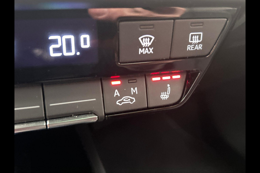 Audi Q4 e-tron 40 Launch edition Advanced Plus 77 kWh Trekhaak Adaptieve Cruise Panoramadak Virtual-cockpit Stuur/Stoel Verwarming