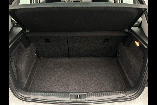 Volkswagen Polo 1.0 * Trekhaak * Airco Trekhaak Navigatie