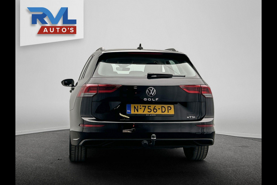 Volkswagen GOLF Variant 1.0 eTSI Life Camera Trekhaak Stoelverwarming Adaptieve Cruise Carplay