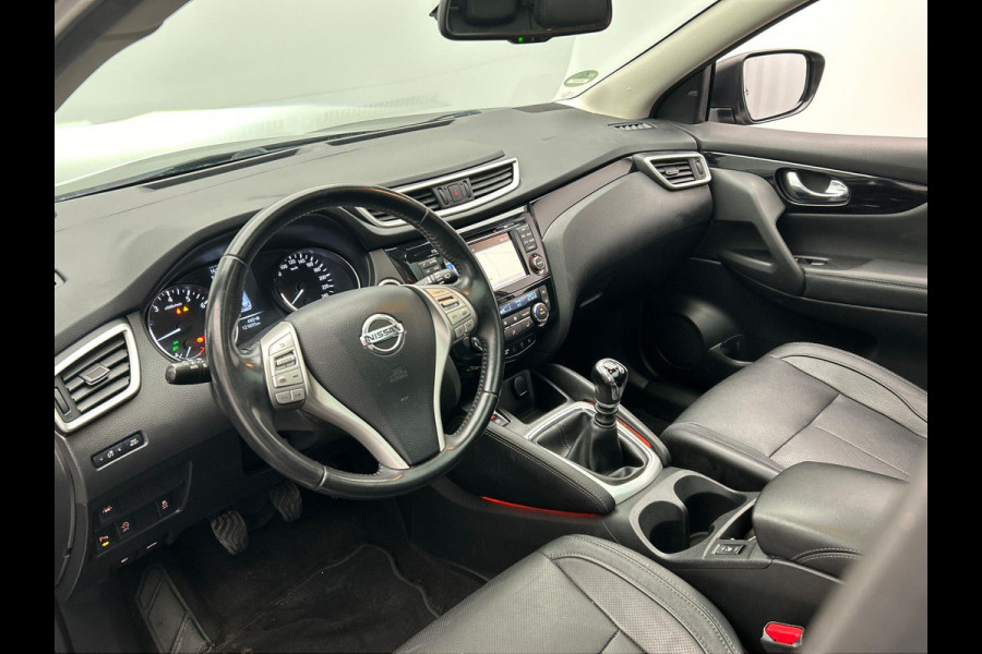 Nissan QASHQAI 1.2 Tekna Panoramadak Trekhaak Stoelverwarming 360 camera Leder