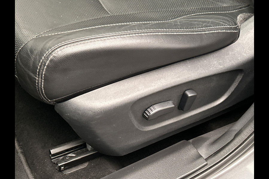 Nissan QASHQAI 1.2 Tekna Panoramadak Trekhaak Stoelverwarming 360 camera Leder