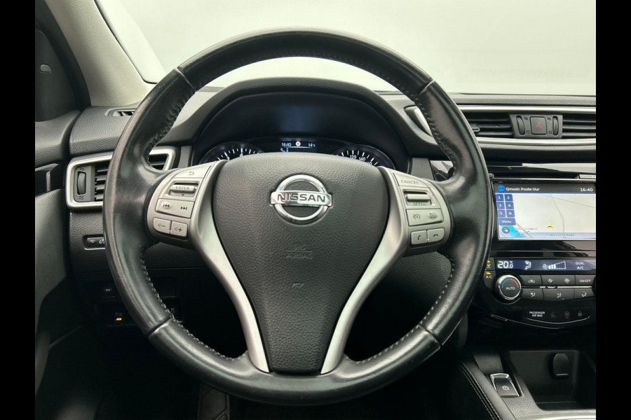 Nissan QASHQAI 1.2 Tekna Panoramadak Trekhaak Stoelverwarming 360 camera Leder