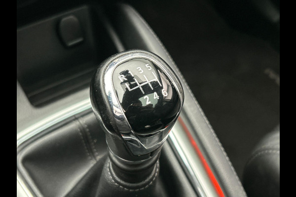 Nissan QASHQAI 1.2 Tekna Panoramadak Trekhaak Stoelverwarming 360 camera Leder