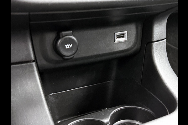 Citroën C3 1.2 110PK 6 Versn. PureTech Business * Distributie vv bij 94.000KM * / Navigatie / Pdc+Camera / Airco-ecc./ Radio multimedia / / Apk 06-2027