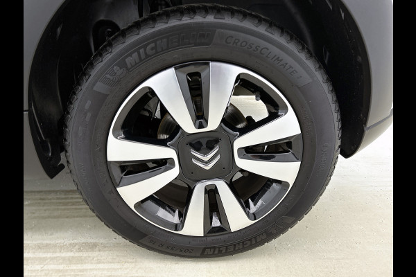 Citroën C3 1.2 110PK 6 Versn. PureTech Business * Distributie vv bij 94.000KM * / Navigatie / Pdc+Camera / Airco-ecc./ Radio multimedia / / Apk 06-2027