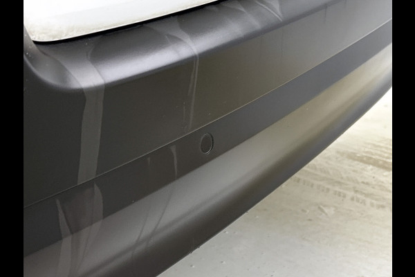 Citroën C3 1.2 110PK 6 Versn. PureTech Business * Distributie vv bij 94.000KM * / Navigatie / Pdc+Camera / Airco-ecc./ Radio multimedia / / Apk 06-2027