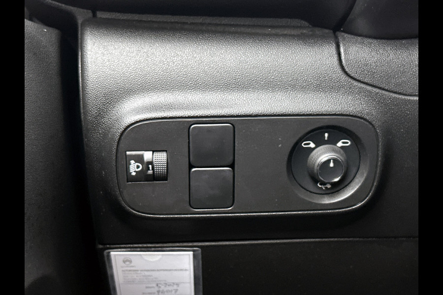 Citroën C3 1.2 110PK 6 Versn. PureTech Business * Distributie vv bij 94.000KM * / Navigatie / Pdc+Camera / Airco-ecc./ Radio multimedia / / Apk 06-2027