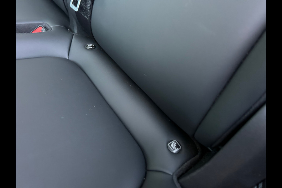 Tesla Model Y RWD 58 kWh 95% SOH Trekhaak BTW Auto 1e EIG Rijklaarprijs!