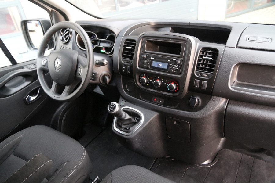 Renault Trafic 2.0 DCI 150 | L2H1 | Trekhaak | Imperiaal | Cruise | Airco..