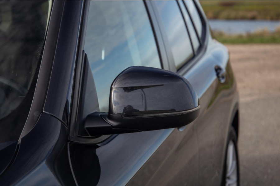 BMW X3 xDrive30e High Executive BRUIN LEER / PANORAMA DAK / AUTOMAAT / PLUG IN / CARPLAY / STOELVERWARMING