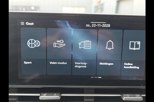 Hyundai Kona 1.6 GDI HEV Premium | Automaat | 360 Camera | Trekhaak | Stoelverwarming/koeling | Volleder | Navigatie |