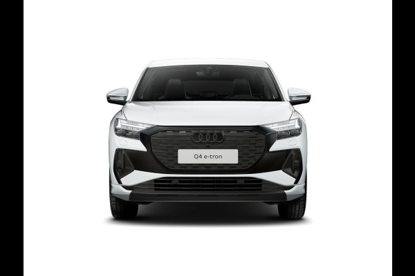 Audi Q4 Sportback e-tron 45 S edition Competition 82 kWh 286 pk | Assistentiepakket plus | Trekhaak | Ambient lichtpakket | Optiekpakket zwart plus |