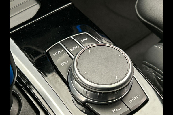 BMW iX3 High Executive 80 kWh Head/up Harman/Kardon Camera Panoramadak Origineel NL