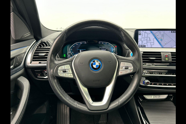 BMW iX3 High Executive 80 kWh Head/up Harman/Kardon Camera Panoramadak Origineel NL