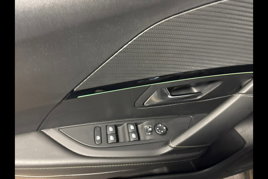 Peugeot 208 1.2 PureTech GT / Automaat / Panorama-dak / carplay / navigatie