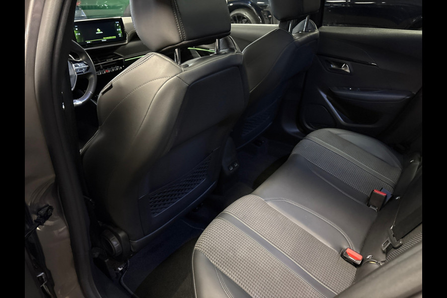 Peugeot 208 1.2 PureTech GT / Automaat / Panorama-dak / carplay / navigatie