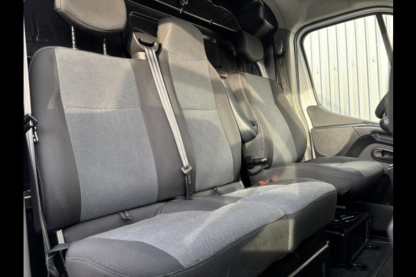 Renault Master T35 2.3 dCi 150 L2H2*A/C*CRUISE*NAVI*HAAK*3PERS*