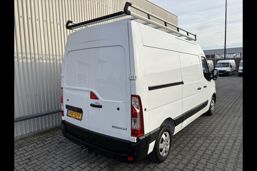 Renault Master T35 2.3 dCi 150 L2H2*A/C*CRUISE*NAVI*HAAK*3PERS*
