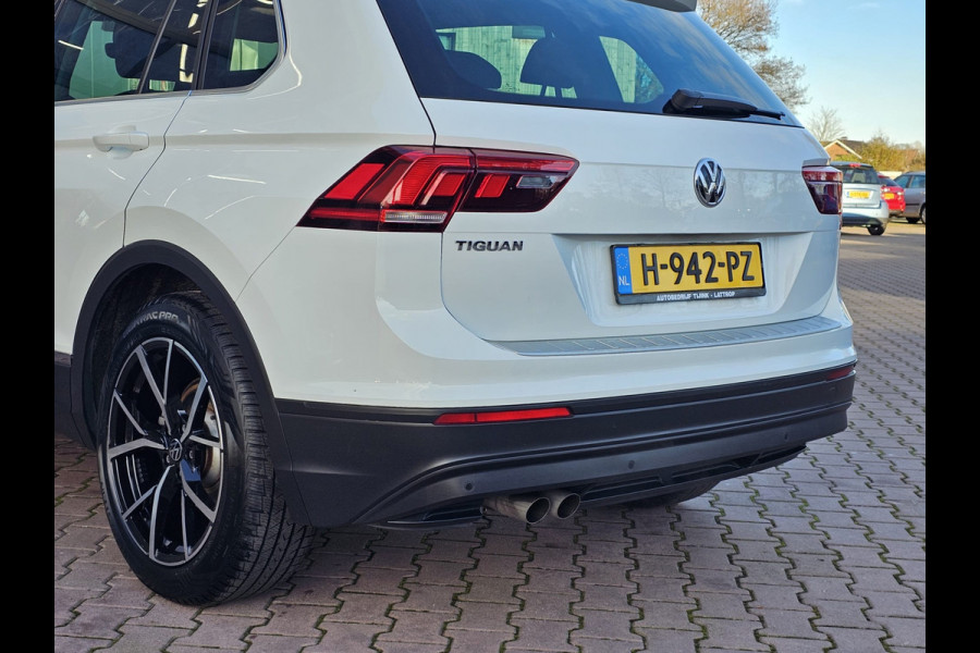 Volkswagen Tiguan 1.5 TSI ACT Comfortline | Automaat | LED | Pano | Stoelverwarming | ACC | App-connect | Lane Assist | Light Assist | Navi | Ambiente |
