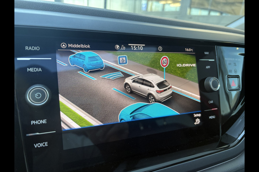 Volkswagen Taigo 1.0 TSi DSG R-Line Business SCHUIFDAK/KEYLESS/CAMERA/18INCH/DODEHOEK/ADAPT.CRUISE