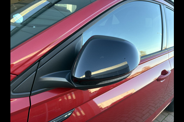 Volkswagen Taigo 1.0 TSi DSG R-Line Business SCHUIFDAK/KEYLESS/CAMERA/18INCH/DODEHOEK/ADAPT.CRUISE