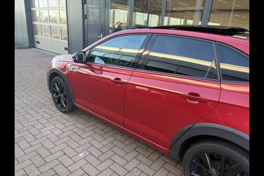 Volkswagen Taigo 1.0 TSi DSG R-Line Business SCHUIFDAK/KEYLESS/CAMERA/18INCH/DODEHOEK/ADAPT.CRUISE