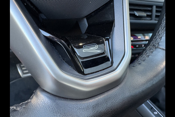 Volkswagen Taigo 1.0 TSi DSG R-Line Business SCHUIFDAK/KEYLESS/CAMERA/18INCH/DODEHOEK/ADAPT.CRUISE