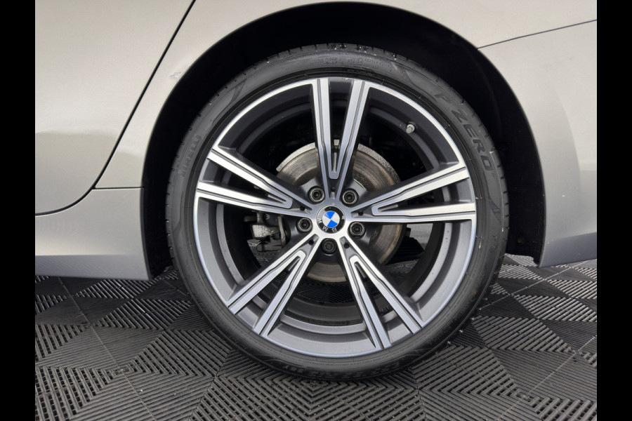 BMW 3-serie 320d Sport-Line High Executive Edition (INCL-BTW) *LUXURY-LEATHER | FULL-LED | DIGI-COCKPIT | HEATED-SPORTSEATS | HIFI-SOUND | NAVI-FULLMAP | KEYLESS | CAMERA | PRIVACY-GLASS | SHIFT-PADDLES | DAB+ | AMBIENT-LIGHT | ECC | CARPLAY