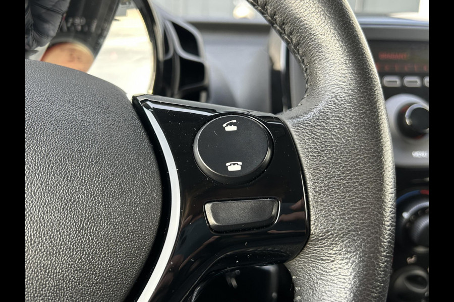 Citroën C1 1.0 VTi Feel | Fietsendragersteun | All season banden | Prijs is rijklaar