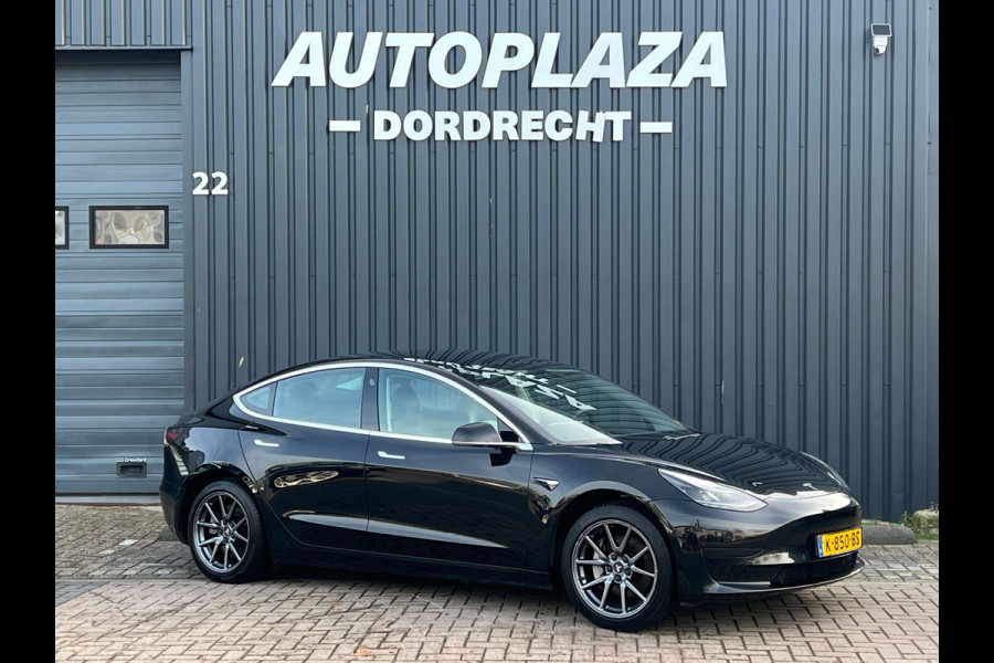 Tesla Model 3 Standard RWD Plus 60 kWh