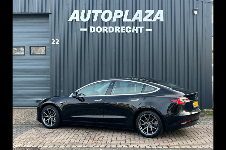 Tesla Model 3 Standard RWD Plus 60 kWh