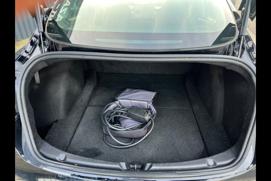 Tesla Model 3 Standard RWD Plus 60 kWh