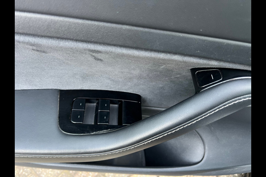 Tesla Model 3 Standard RWD Plus 60 kWh