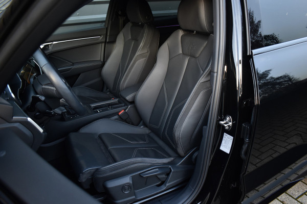 Audi Q3 Sportback 45 TFSI e S Line | 360 Camera | Lederen Bekleding | Black Optic | Sfeerverlichting | 3X S-Line | Stoelverwarming |