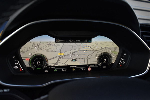 Audi Q3 Sportback 45 TFSI e S Line | 360 Camera | Lederen Bekleding | Black Optic | Sfeerverlichting | 3X S-Line | Stoelverwarming |