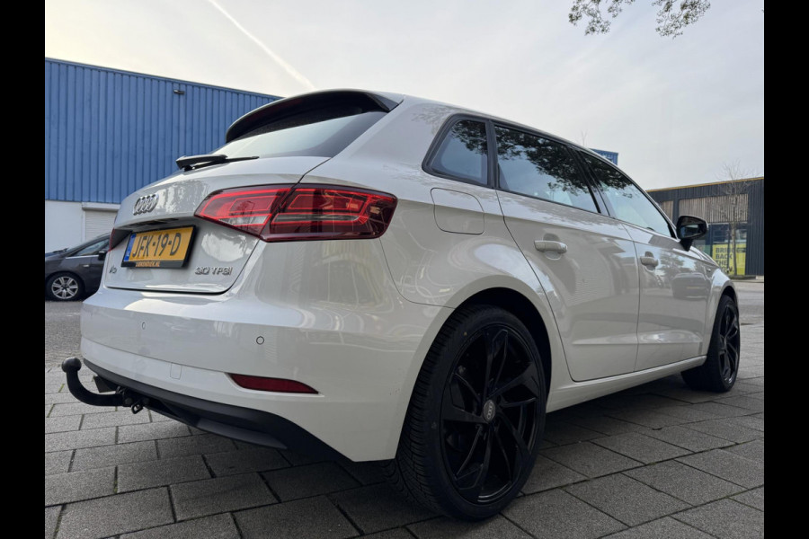 Audi A3 Sportback 30 TFSI Design Pro Line - Automaat I Leer I Navigatie I LED I PDC I 19 inch Sport velgen I Dealer onderhouden