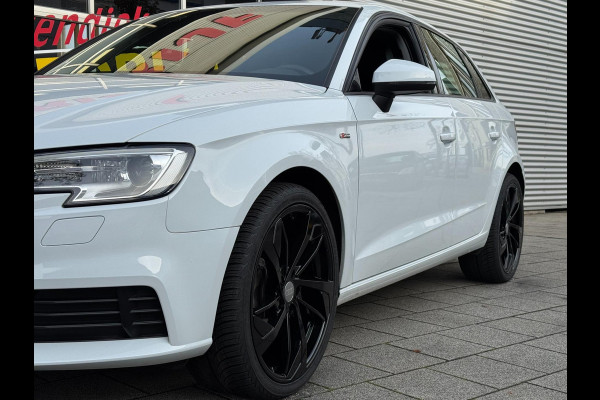 Audi A3 Sportback 30 TFSI Design Pro Line - Automaat I Leer I Navigatie I LED I PDC I 19 inch Sport velgen I Dealer onderhouden