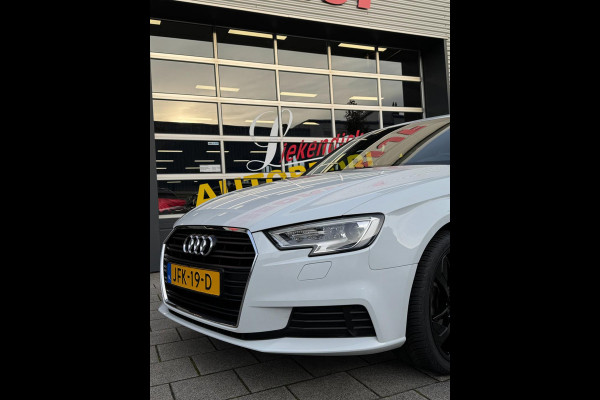 Audi A3 Sportback 30 TFSI Design Pro Line - Automaat I Leer I Navigatie I LED I PDC I 19 inch Sport velgen I Dealer onderhouden