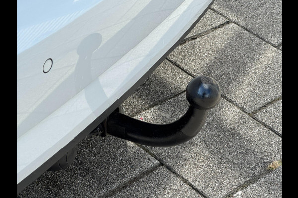 Audi A3 Sportback 30 TFSI Design Pro Line - Automaat I Leer I Navigatie I LED I PDC I 19 inch Sport velgen I Dealer onderhouden